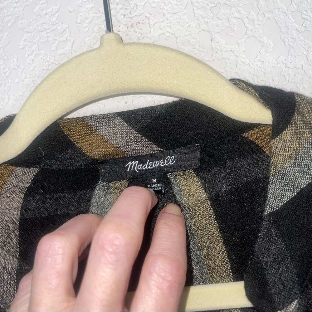 Madewell Highroad Popover Shirt in Lessing Plaid black with an white size M - Picture 8 of 14